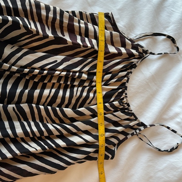 Banana Republic dress - Picture 7 of 8